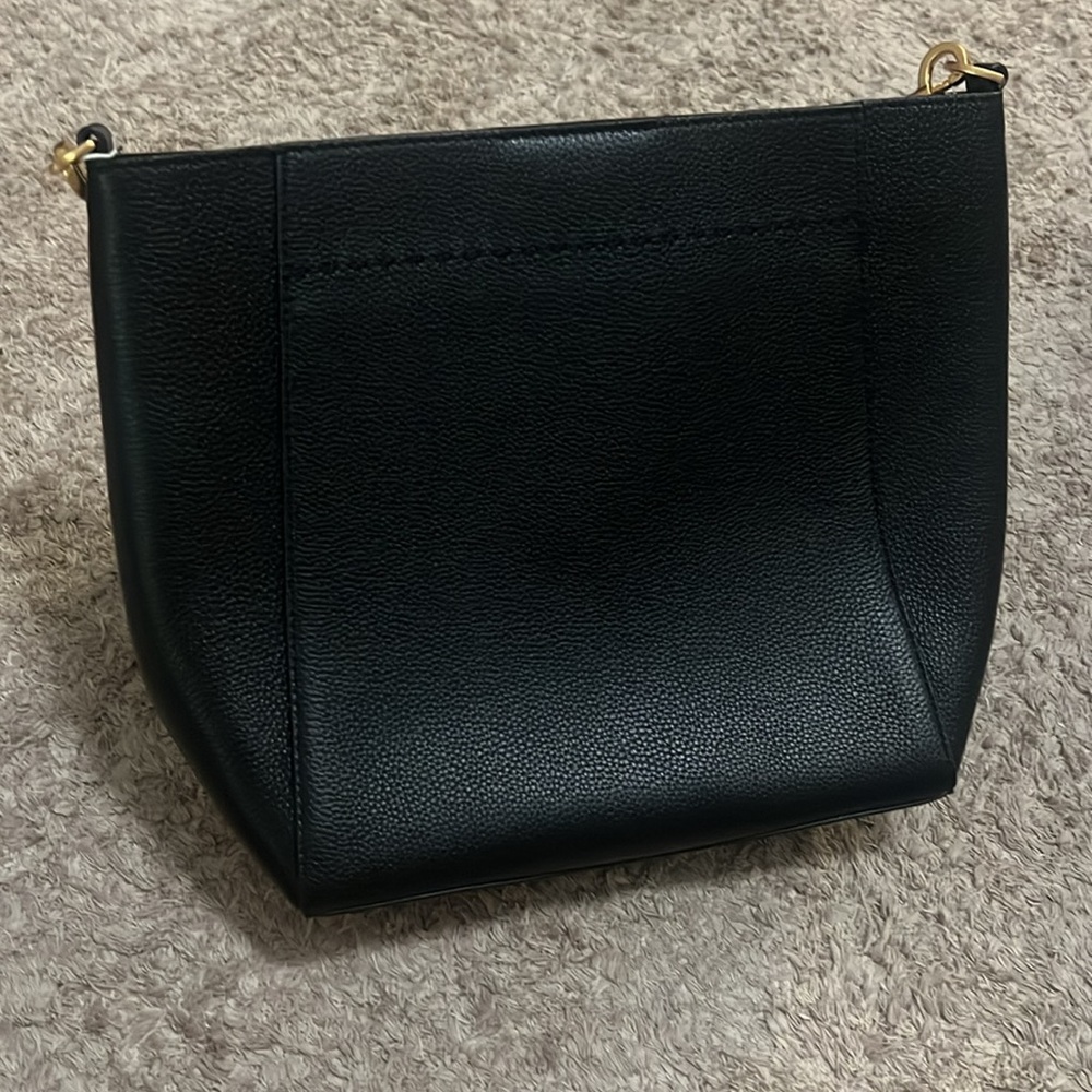 Torrey BurchMcGraw Hobo  New with tags - Picture 2 of 8